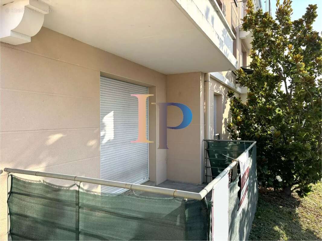 Appartement à LE COTEAU