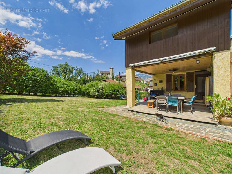 Maison à LES MOLLETTES