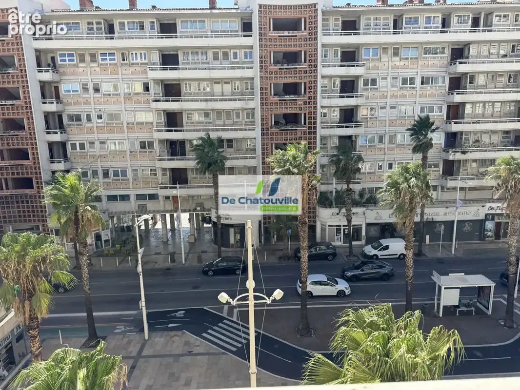 TOULON historique/ Port - Charme pour ce T2 traversant - photo 10