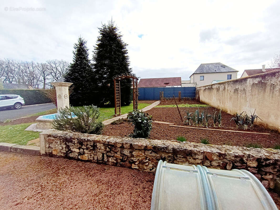 Maison à JOUE-LES-TOURS