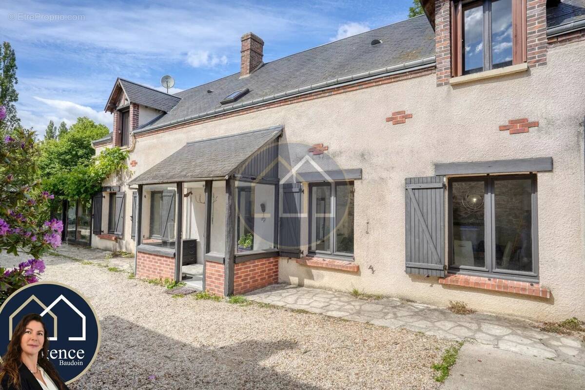 Maison à LA BOISSIERE-ECOLE
