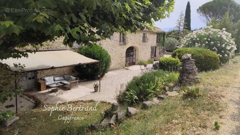 Maison à CHANTEMERLE-LES-GRIGNAN
