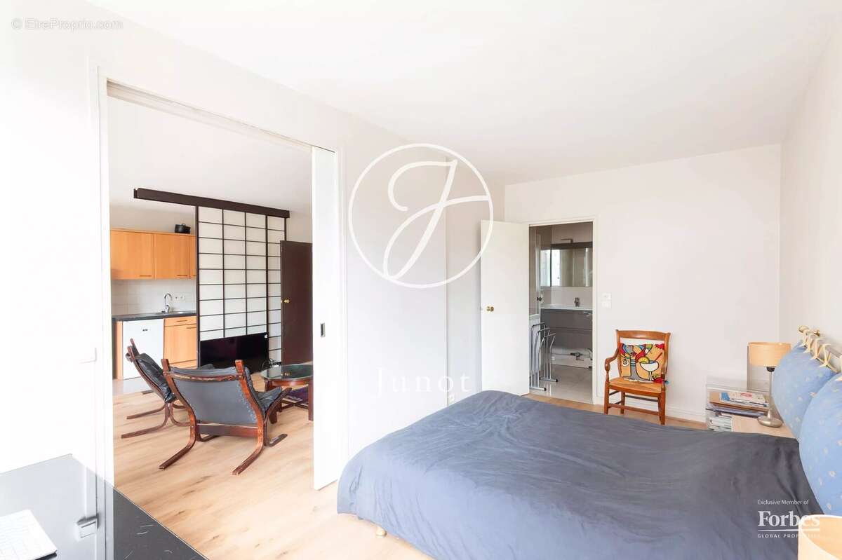 Paris 16e - RAFFET / JASMIN - Appartement - 2 pièces - 45,17m² Carrez - 1 chambre - Balcon - photo 9