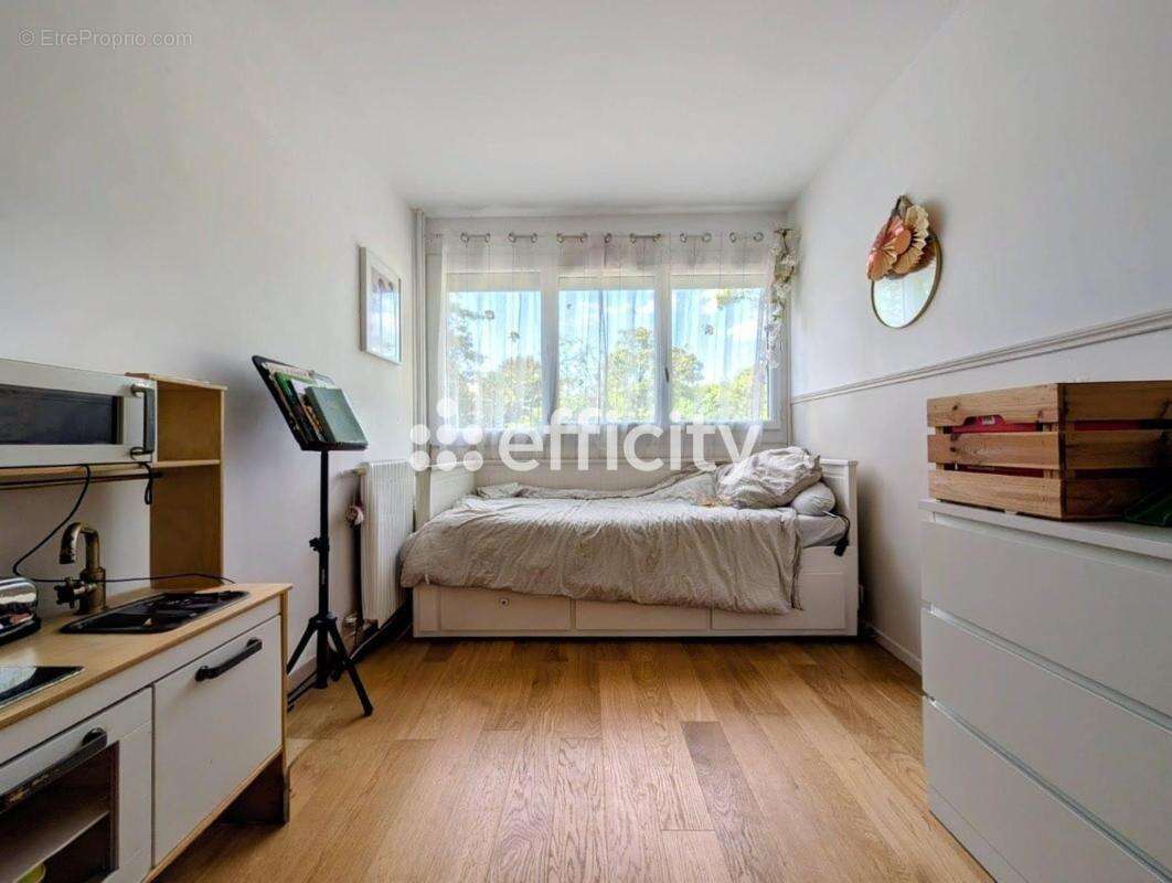 Appartement à EPINAY-SUR-SEINE
