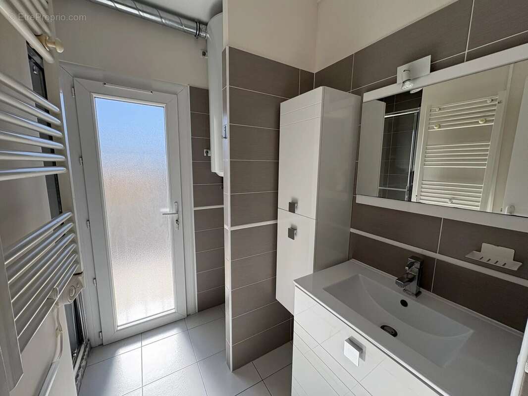 Appartement à NIMES
