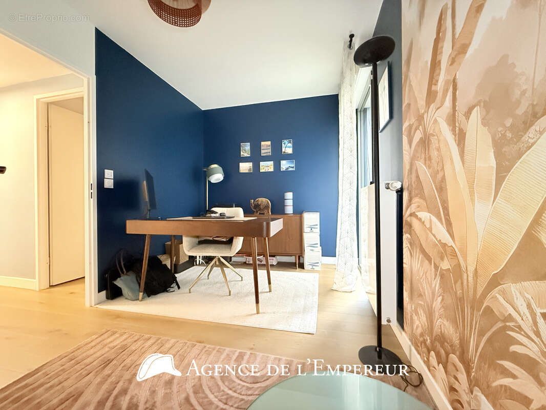 Appartement à RUEIL-MALMAISON