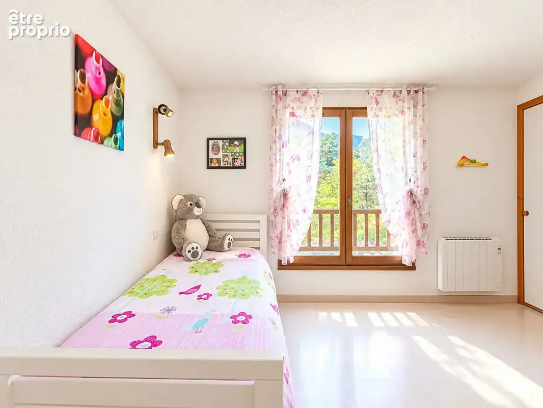 Maison avec terrain et beau potentiel - Saint-Sauveur 05200 - photo 5