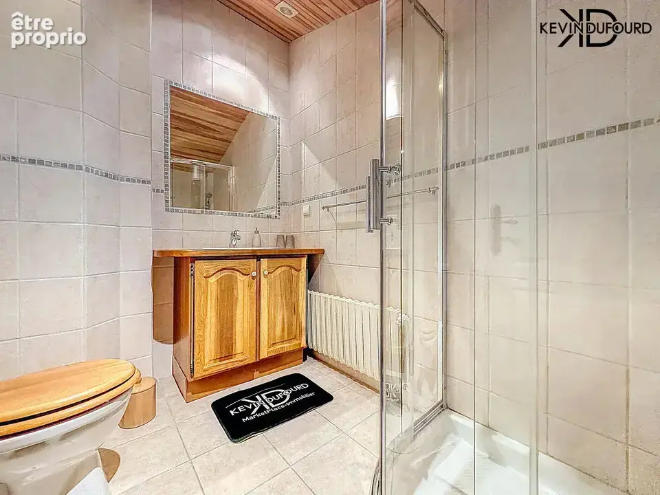 Mas de 350m² sur un terrain de 3300m² à THUEYTS - photo 10