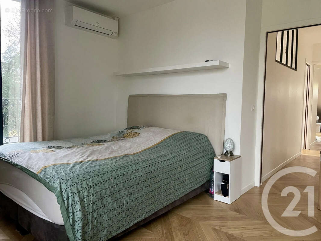 Maison à SAINT-MAUR-DES-FOSSES