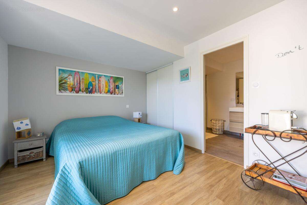 Maison de plain pied de 137m² - photo 9