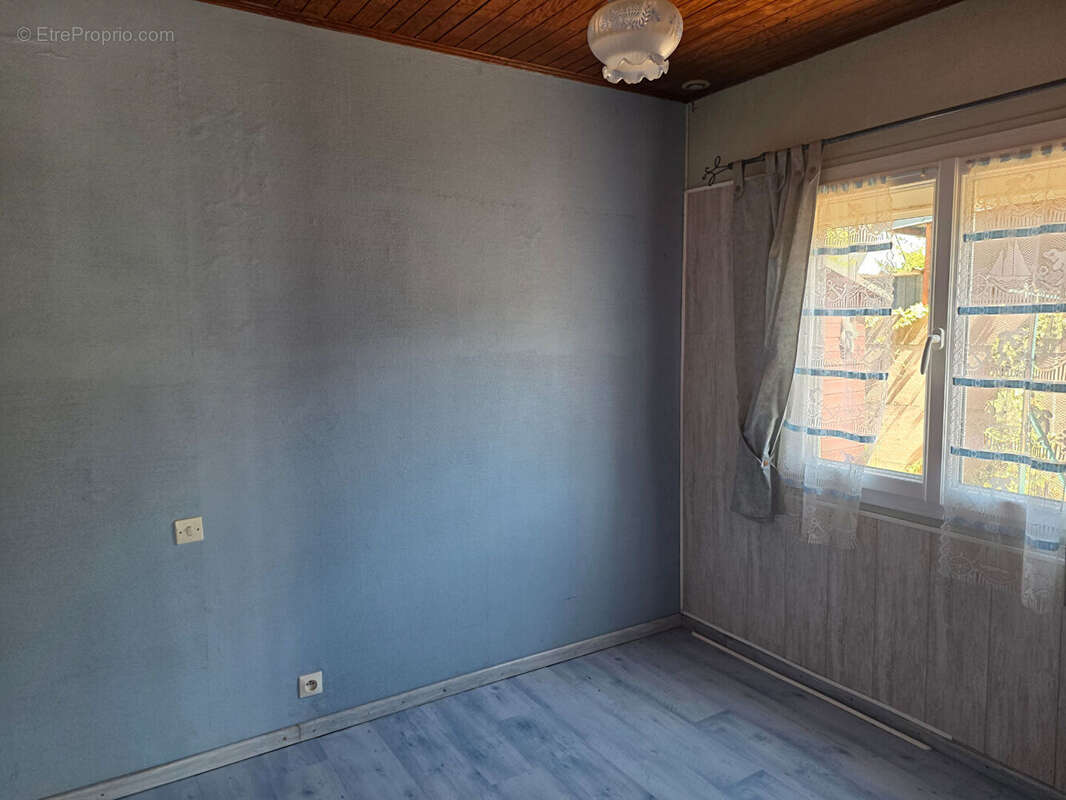 Pied à terre à vendre à 400 mètres de la plage et de l'évcole de voile 56760 PENESTIN commune littorale en MORBIHAN SUD - photo 11