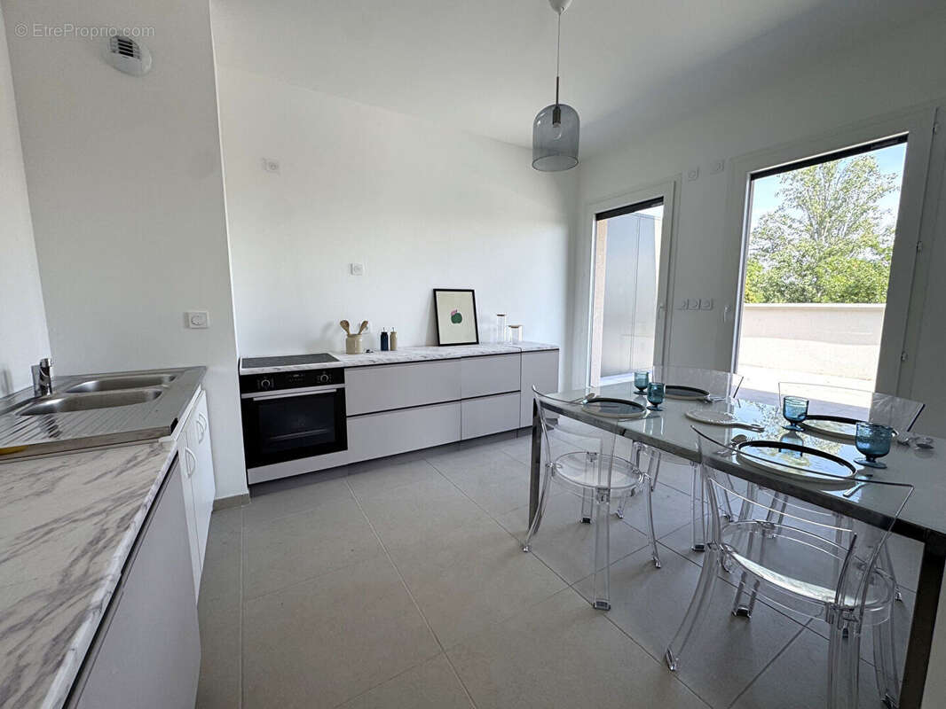 Appartement 5 pièces de 126m² + 150m² de Terrasse + 2 Parkings sous-sol ! Cote Pavée - photo 7