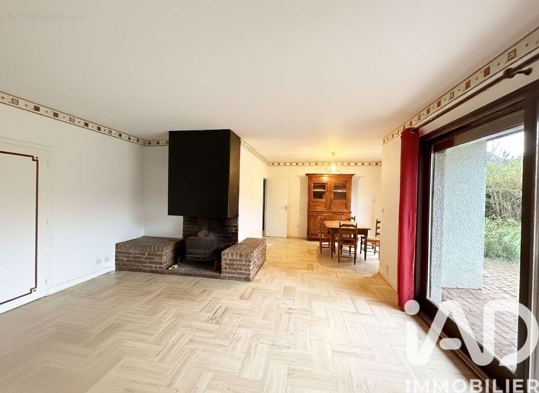 Maison 189 m² à Louviers  - photo 2