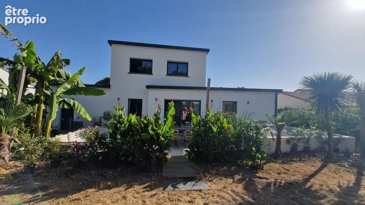 Maison à LA COPECHAGNIERE