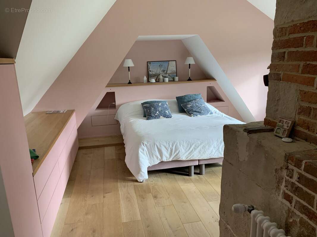 Maison à PONT-L&#039;EVEQUE