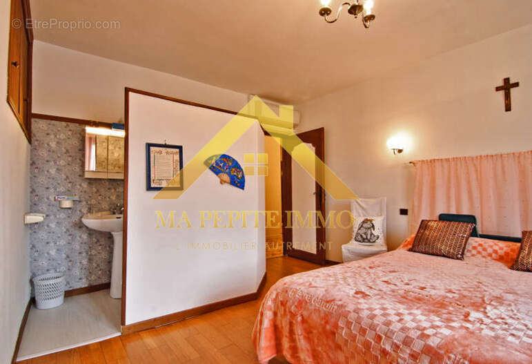 Maison à CAUNES-MINERVOIS