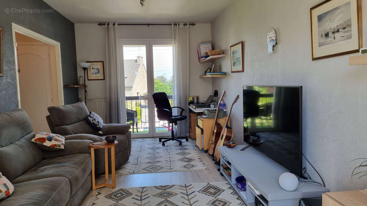 Maison à COLLINEE