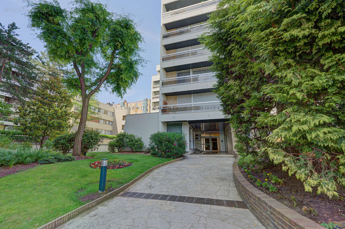 Appartement à PARIS-12E