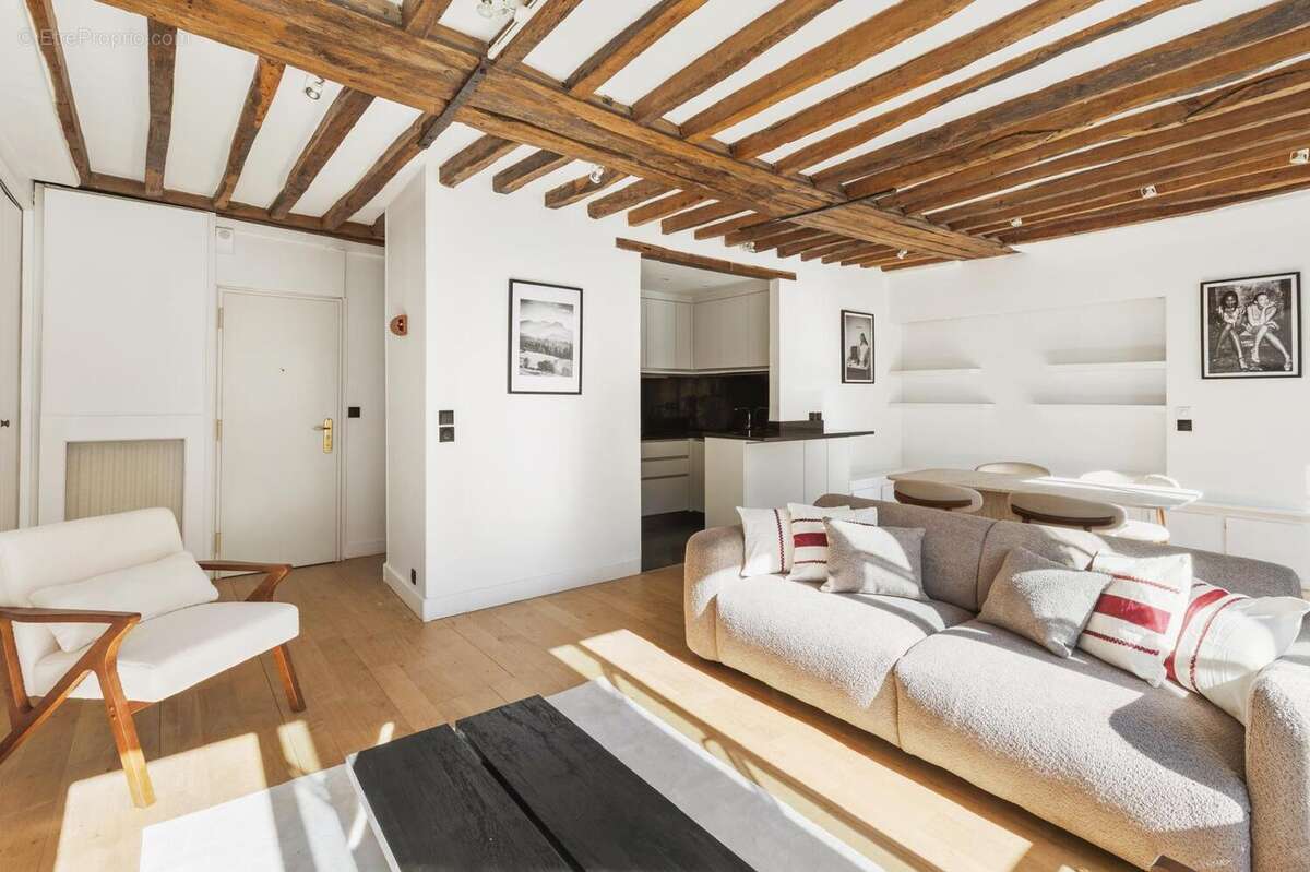 Appartement 63 m² à Paris-7e  - photo 3
