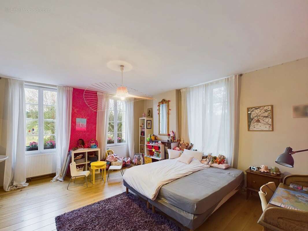 Maison à MONTPON-MENESTEROL