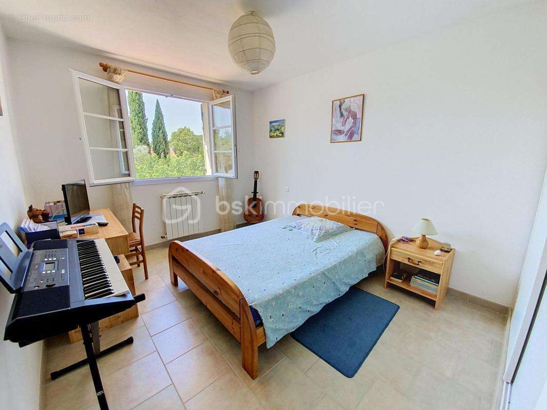 Viletelle - 1000 m2 terrian - maison de 151 m2 piscinable - photo 10
