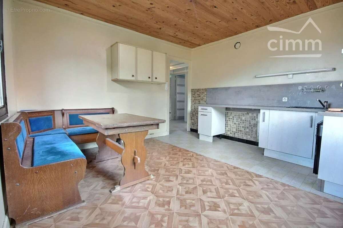 Appartement à LA ROCHETTE