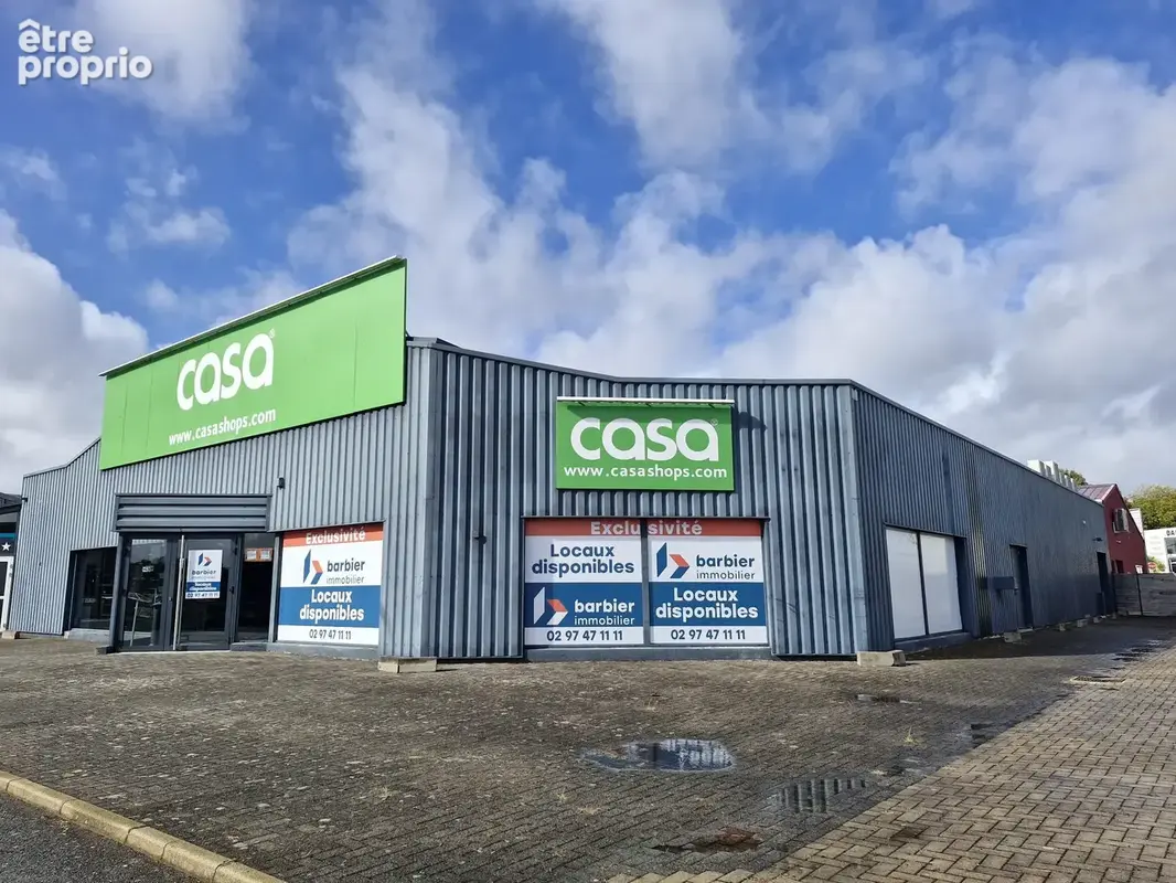 Commerce 740 m² à vendre à Vannes (56000) - photo 3