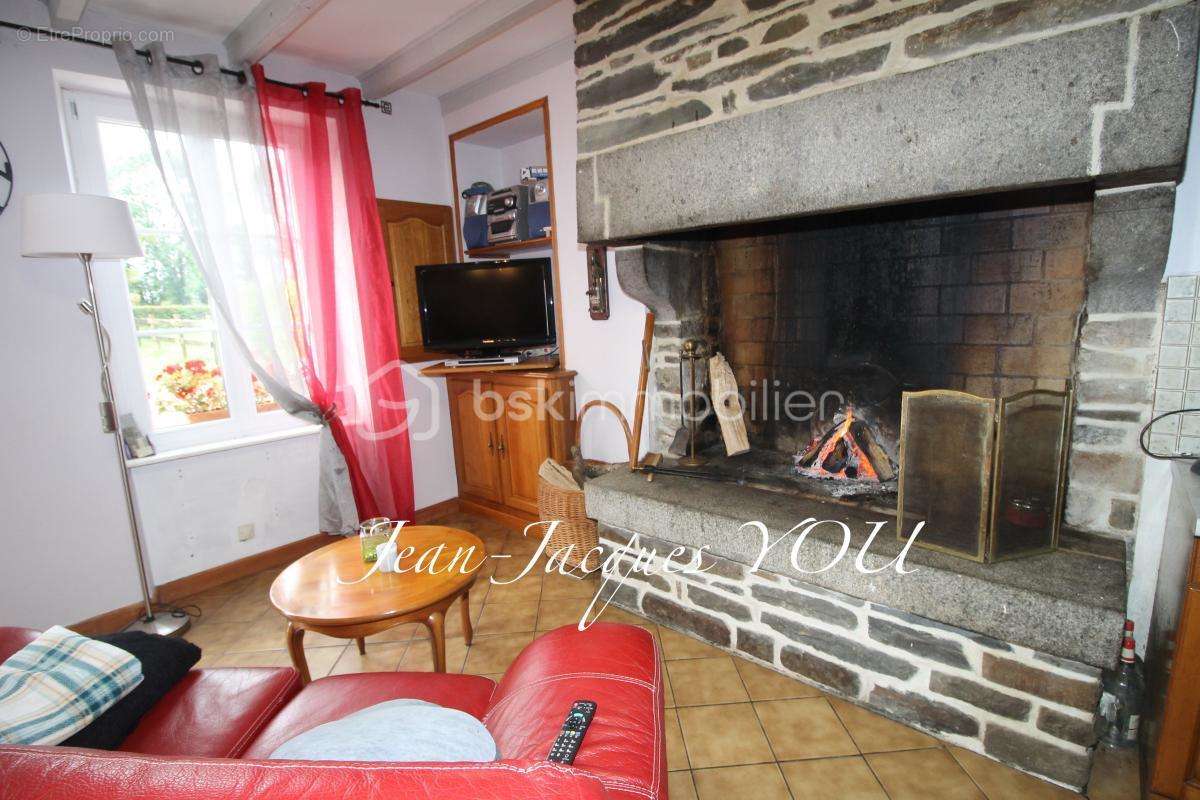 Maison à VILLEDIEU-LES-POELES