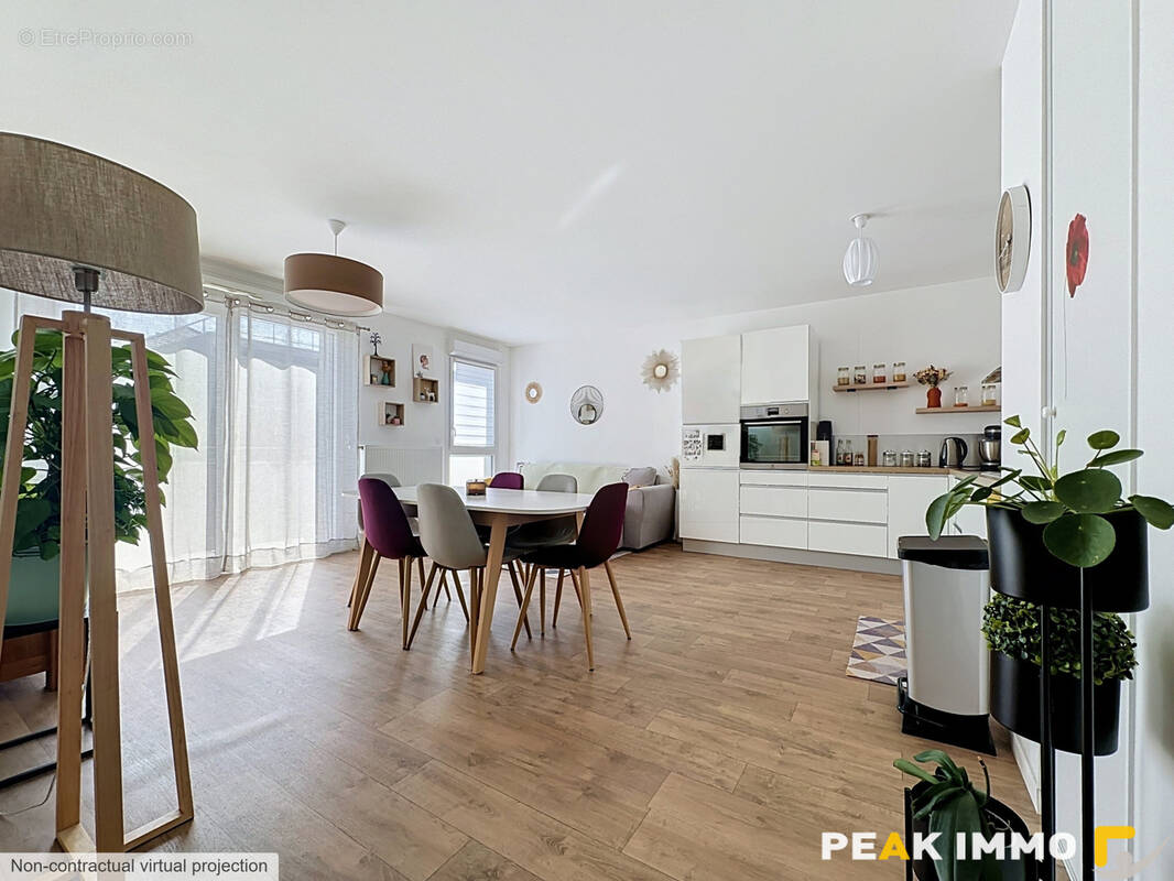Appartement à SALES