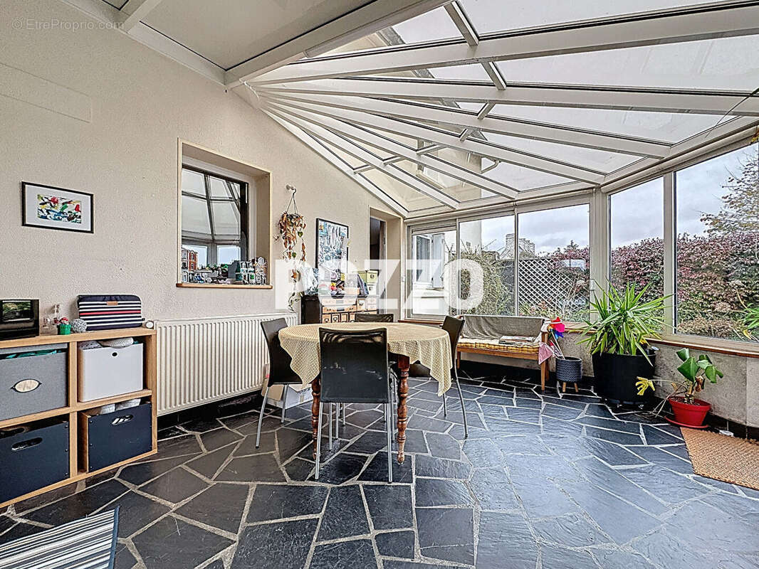Maison 7 pièces (147 m²) à vendre à BRICQUEVILLE LA BLOUETTE - photo 3