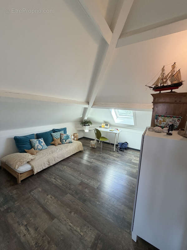 Maison à MONTROND-LES-BAINS