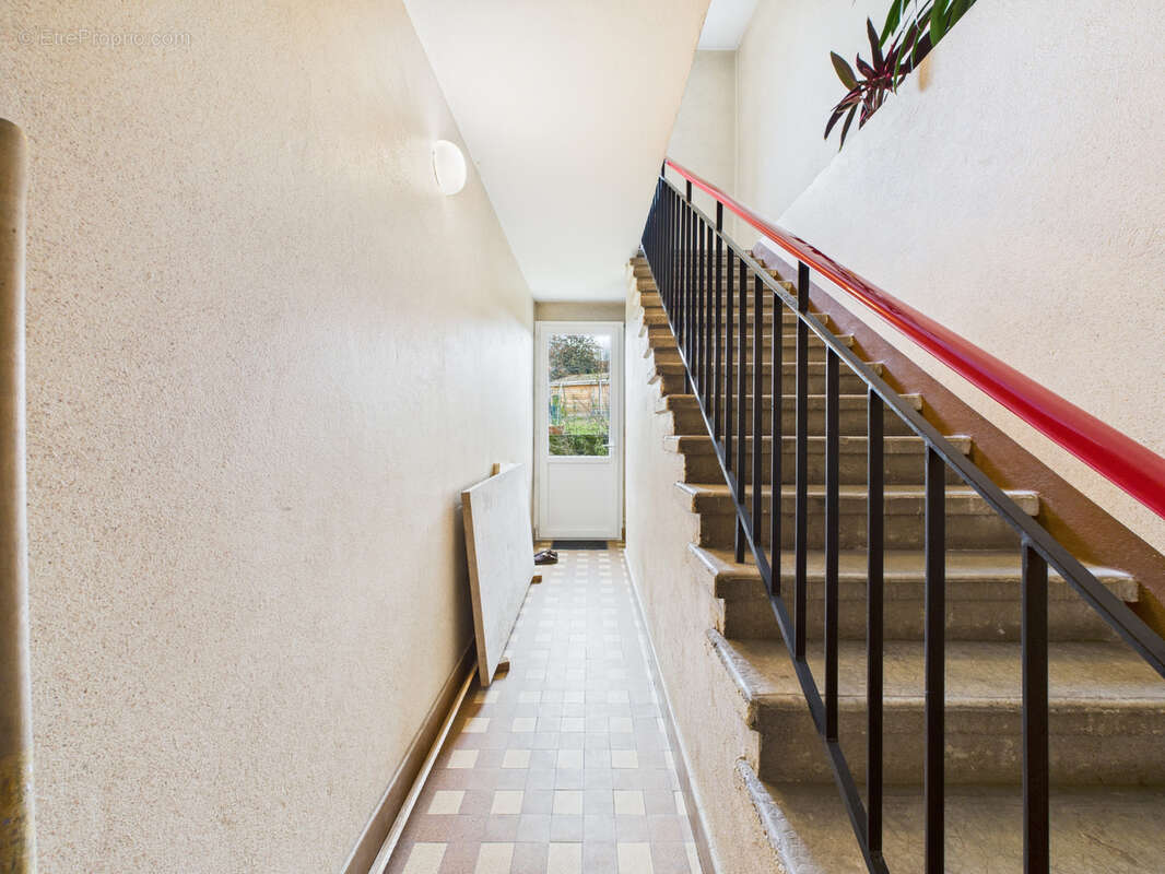 Appartement à JONZIEUX