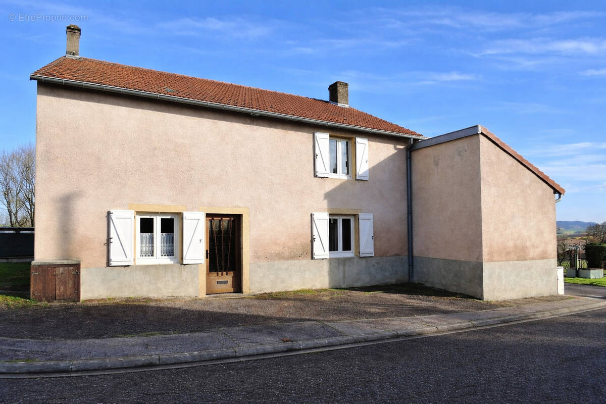 Maison à REMILLY