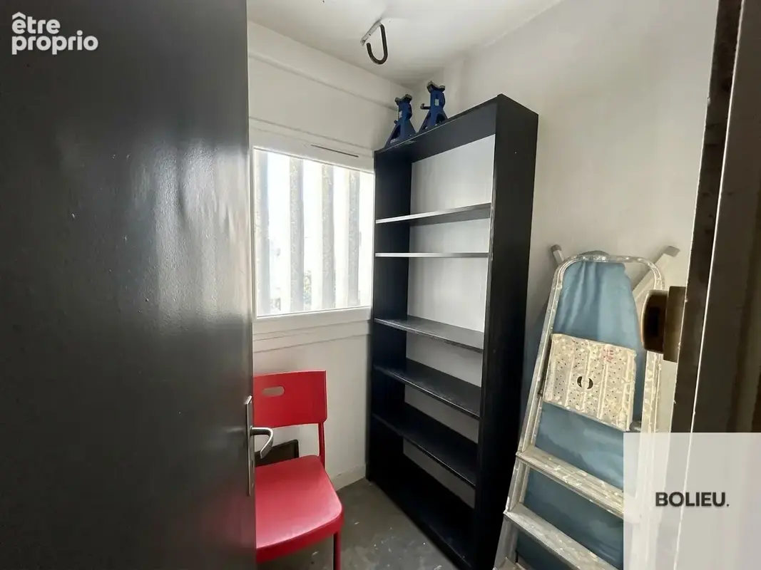 T2 plein sud avec balcon, cave et parking, proche centre-ville de Chambéry - photo 13