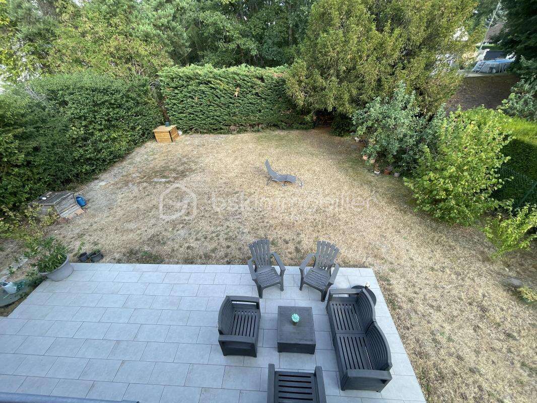 Maison BOIS LE ROI - 131m² - 4 chambres - photo 11