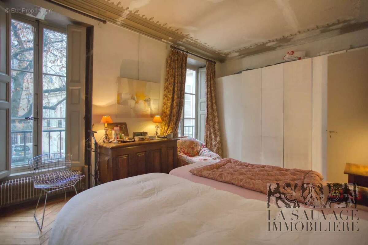 Appartement à PARIS-6E