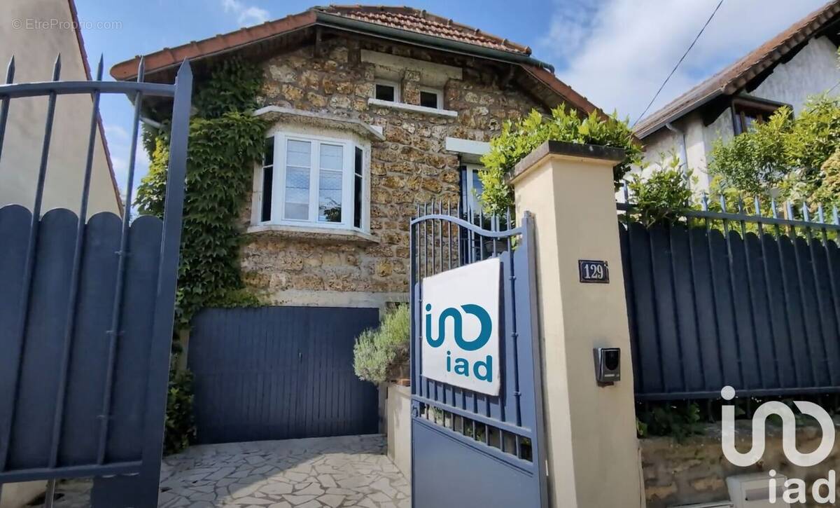 Photo 1 - Maison à SAVIGNY-SUR-ORGE