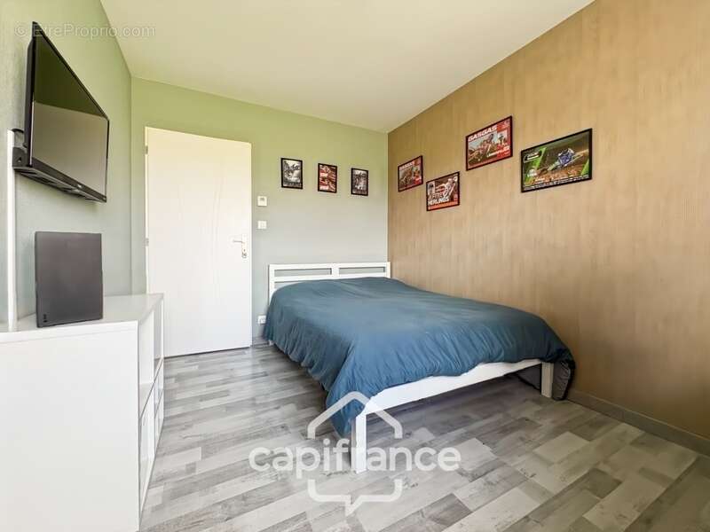 Maison à OUROUX-SUR-SAONE