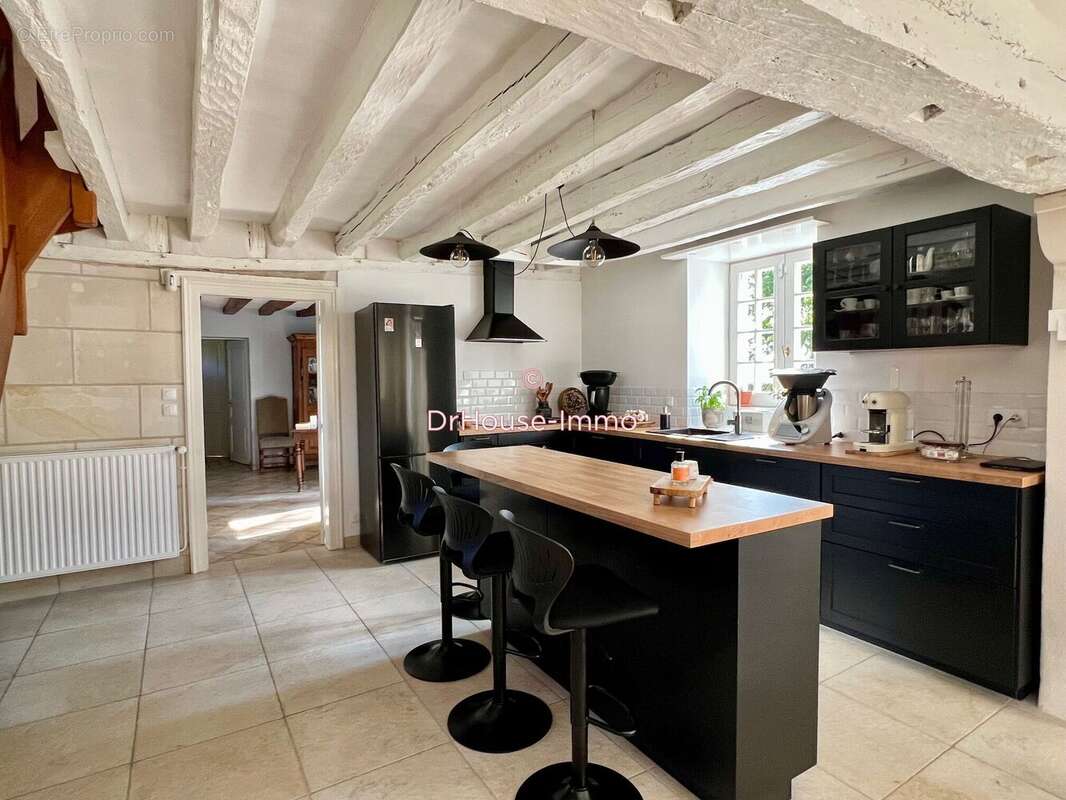 Maison à MANTHELAN