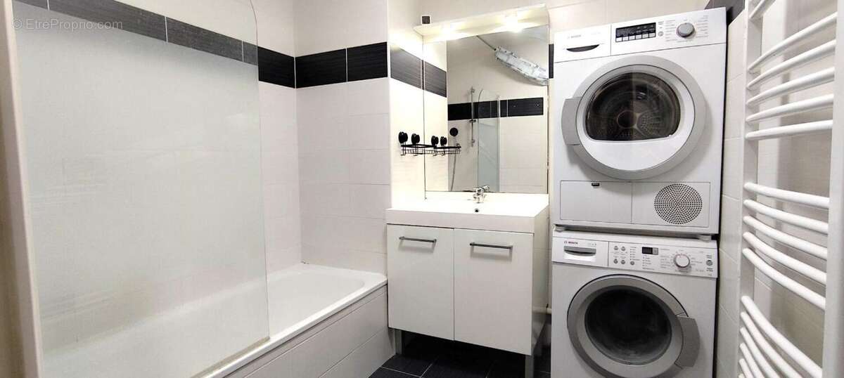 Tassin La Demi Lune Magnifique appartement 4 pièces de 87 m2 avec terrasse 13m2 - photo 10