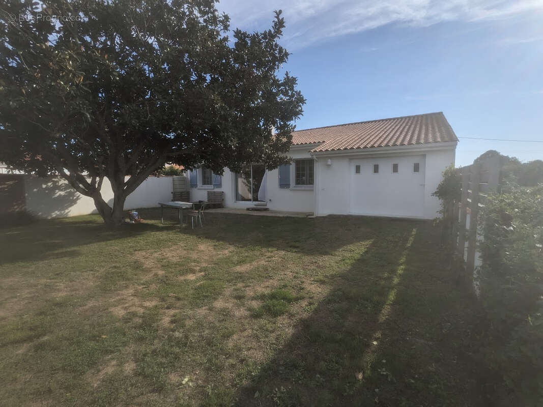 Maison à LA JONCHERE