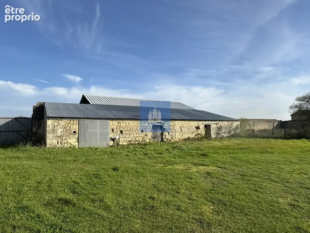 Saint-Cyr-La-Lande (79) Corps de ferme à renover sur terrain constructible 129 000 € HAI - photo 4