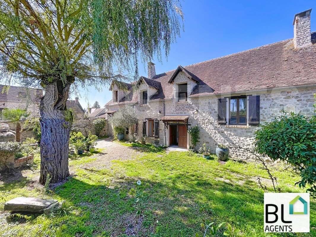 pietri-ludovic_00002 - Maison à CHAMPCUEIL