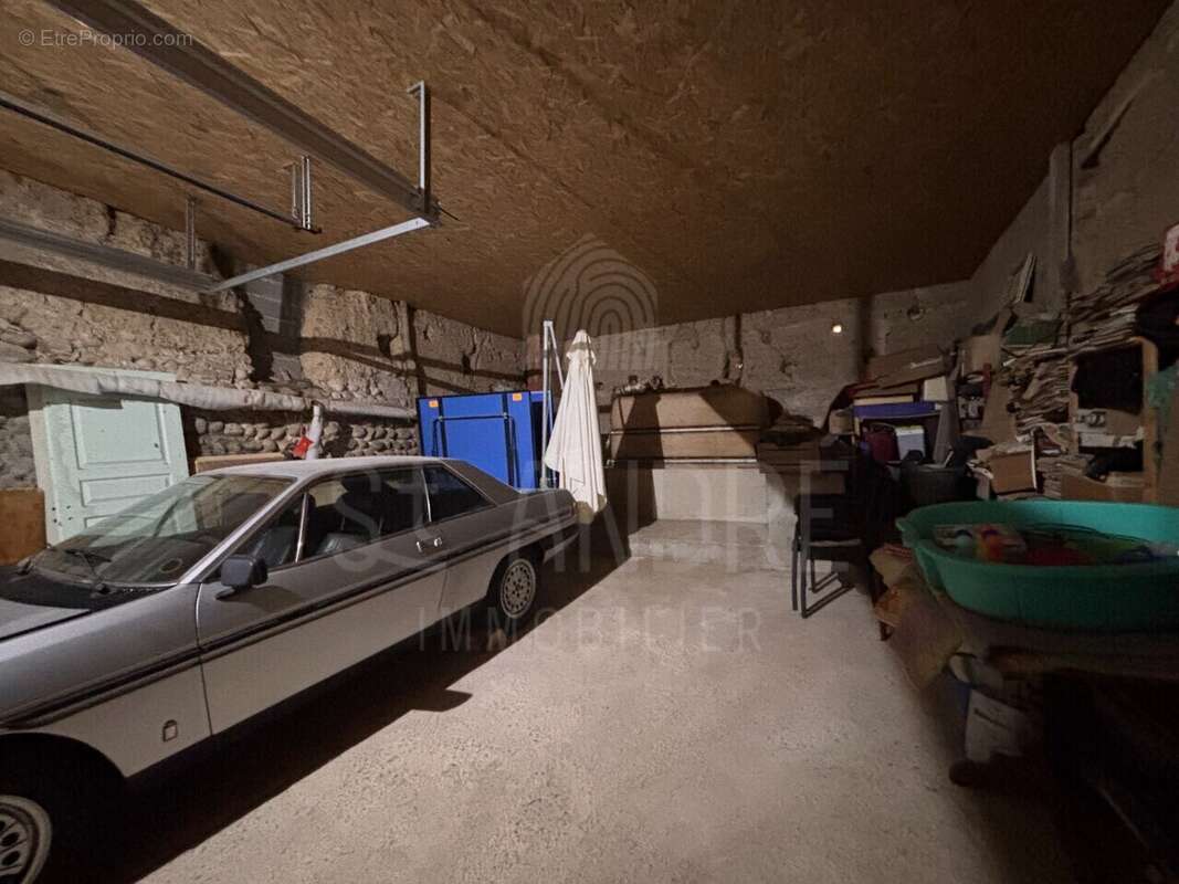 Maison à LA COTE-SAINT-ANDRE