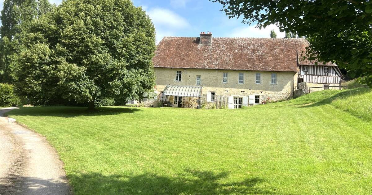 Autre à PONT-L'EVEQUE