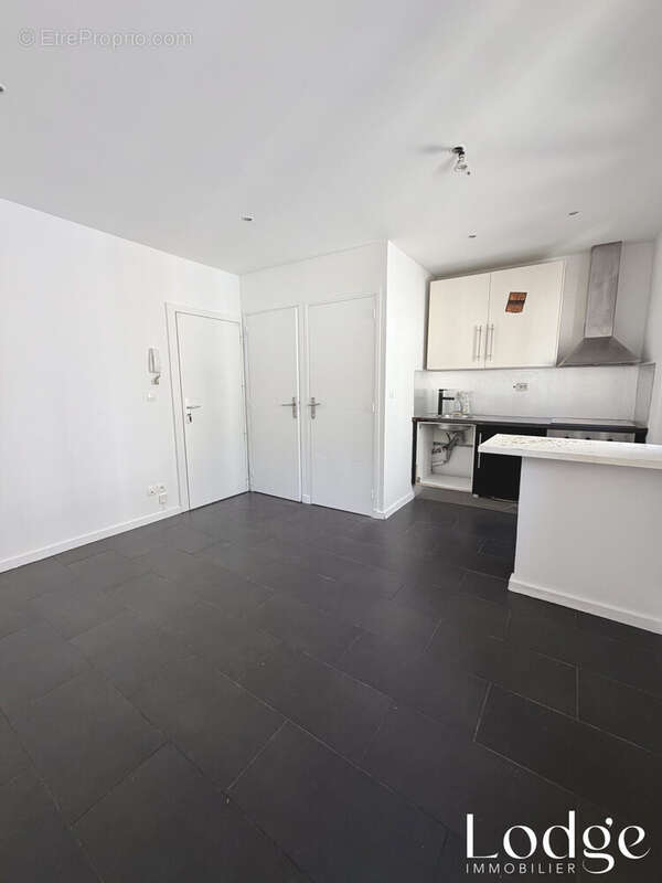 Appartement à MARSEILLE-6E