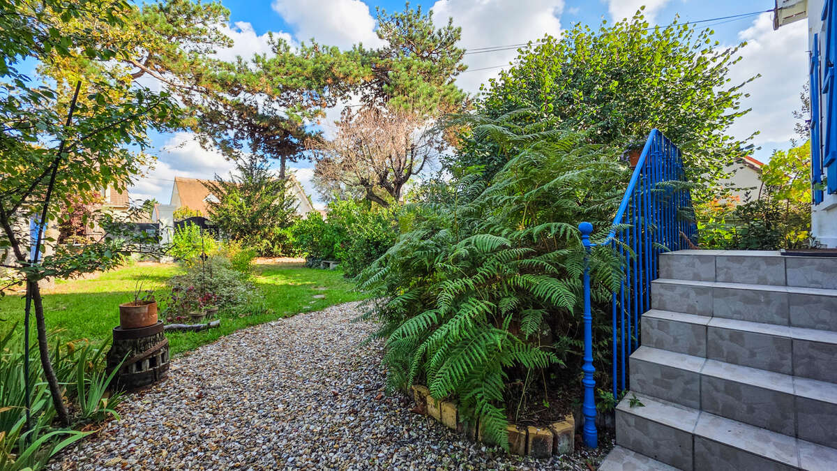Maison à CARRIERES-SOUS-POISSY