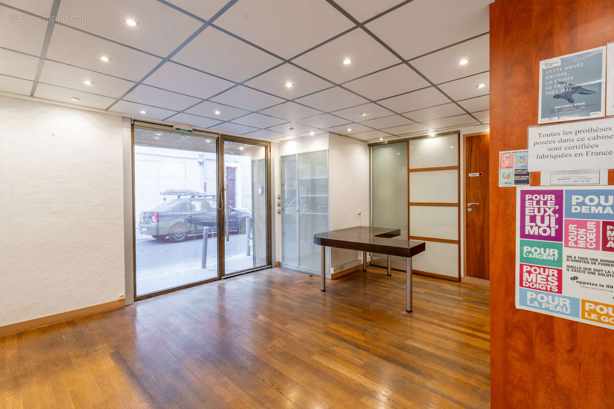 Commerce à MARSEILLE-5E