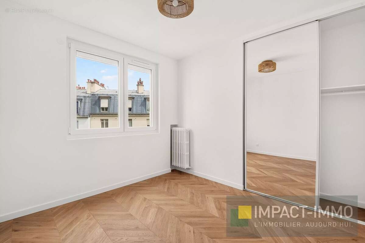 Appartement à PARIS-17E
