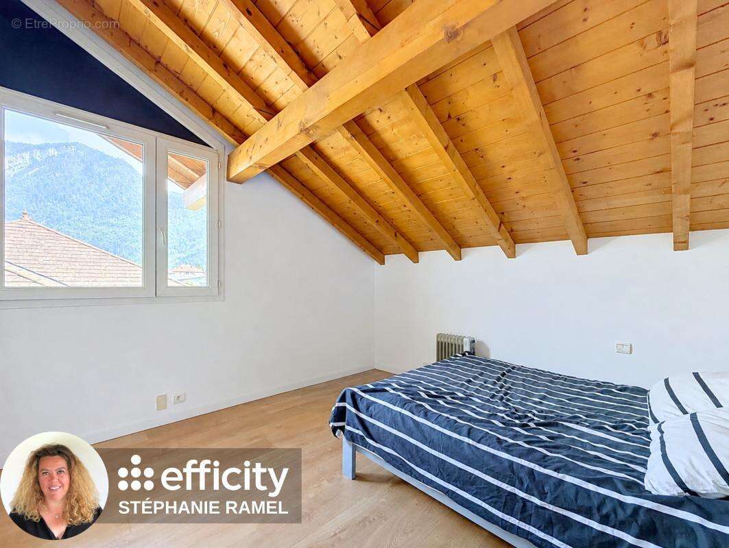 Maison 170 m² à Cluses  - photo 13